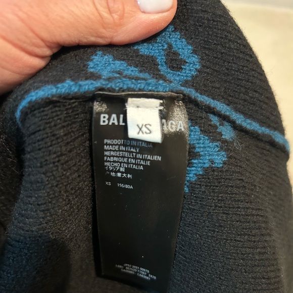 Balenciaga sweater - Picture 6 of 6